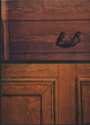 3) 2 details of trompe l'oeil wood.