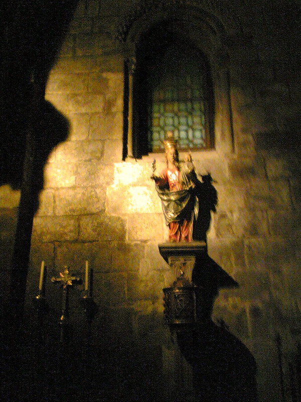 Room in the rambling Cathedral